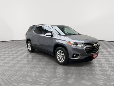 Used 2020 Chevrolet Traverse LT AWD/4WD image 34