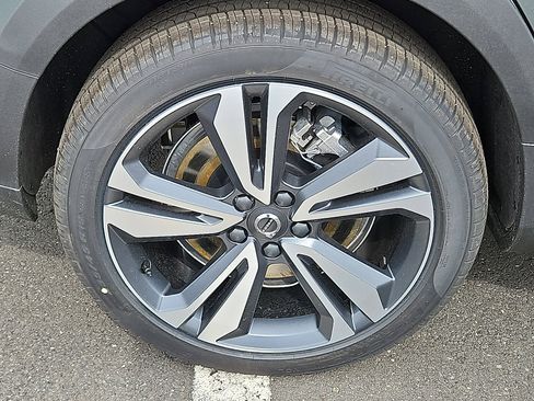 New 2026 Volvo V60 B5 Cross Country Plus w/ Protection Package Premier image 7