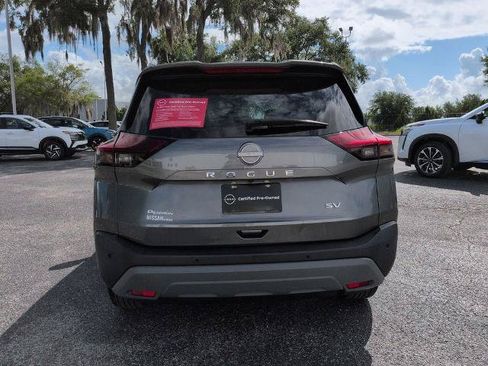 Certified 2023 Nissan Rogue SV FWD image 5