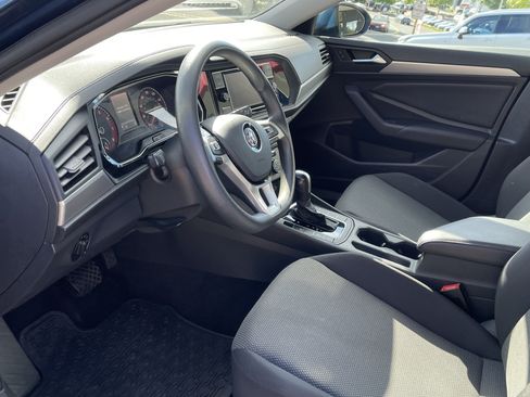 Used 2019 Volkswagen Jetta S w/ Driver Assistance Package FWD image 10