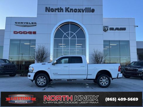 Used 2023 RAM 2500 Limited w/ Towing Technology Group image 2