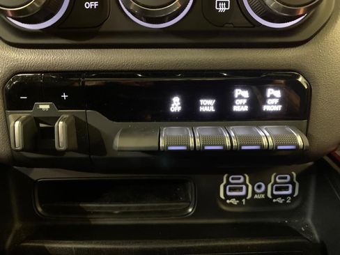 Used 2020 RAM 1500 Rebel AWD/4WD image 24