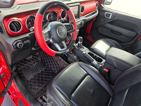 Used 2020 Jeep Wrangler Unlimited Rubicon AWD/4WD image 10