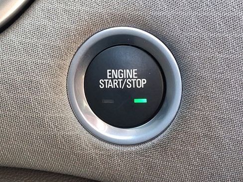 Used 2025 Chevrolet Malibu LT image 23