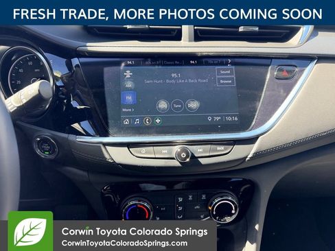 Used 2022 Buick Encore GX Preferred w/ Cold Weather Comfort Package FWD image 12