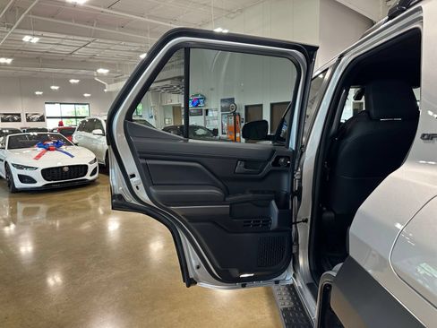 Used 2025 Toyota 4Runner TRD Off-Road Premium w/ Tow Technology Package AWD/4WD image 42