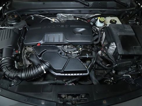 Used 2012 Buick Regal Leather image 40