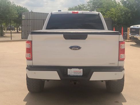 Used 2022 Ford F150 XL w/ STX Appearance Package RWD image 3