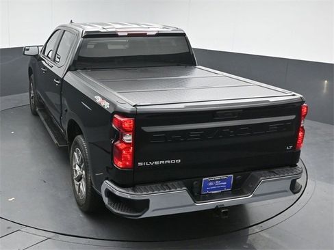Used 2023 Chevrolet Silverado 1500 LT image 45