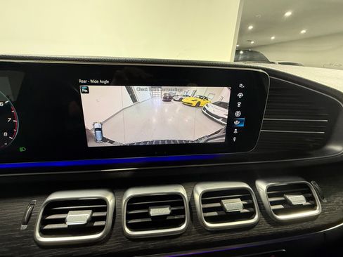 Used 2022 Mercedes-Benz GLE 350 4MATIC w/ 3rd Row Seat Package image 37