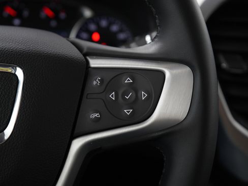 Used 2023 GMC Acadia SLT image 29