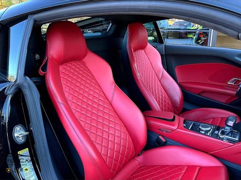 Used 2020 Audi R8 V10 performance image 9