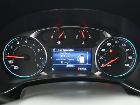 Used 2024 Chevrolet Equinox RS w/ LPO, Floor Liner Package image 17