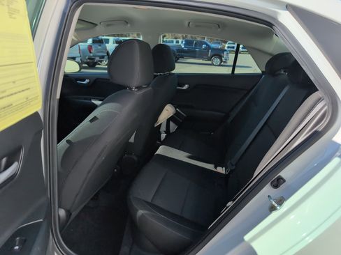 Used 2022 Kia Rio S image 24