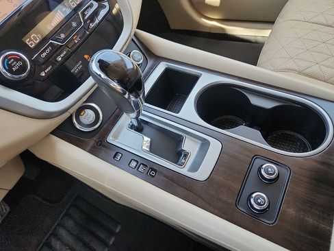 Used 2019 Nissan Murano Platinum w/ Cargo Package FWD image 20