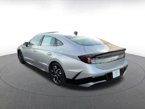 Used 2025 Hyundai Sonata SEL image 12