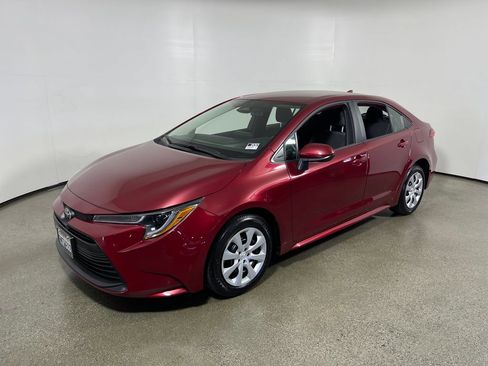 Certified 2024 Toyota Corolla LE FWD image 7