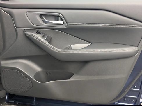 Used 2026 Nissan Rogue Dark Armor FWD image 13
