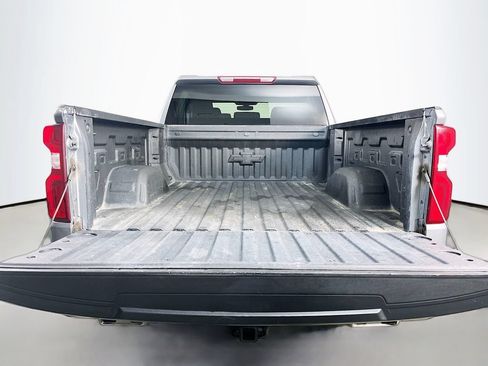 Used 2021 Chevrolet Silverado 1500 RST w/ Z71 Off-Road Package AWD/4WD image 9