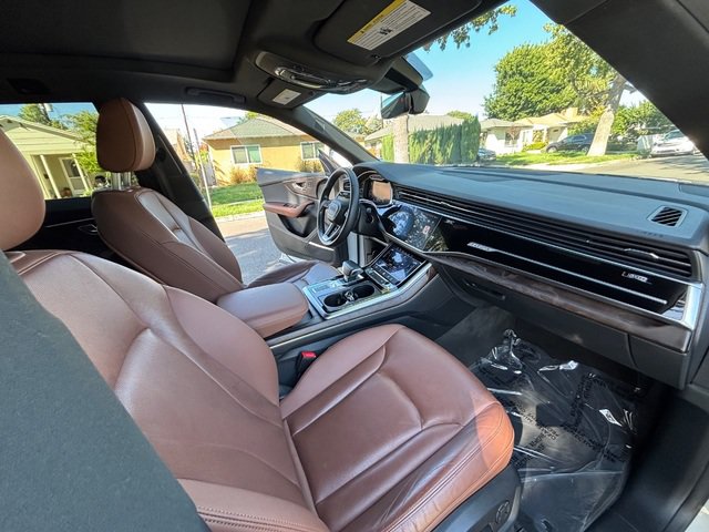 Used 2019 Audi Q8 Premium Plus w/ Premium Plus AWD/4WD image 41