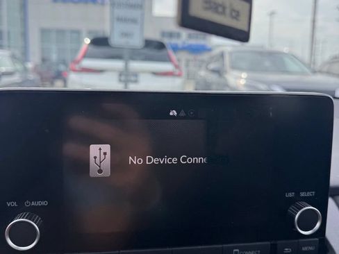 Used 2024 Honda Accord EX image 14