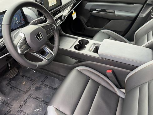 New 2026 Honda Prologue Touring image 9