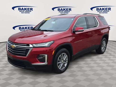 Used 2023 Chevrolet Traverse LT AWD/4WD image 7