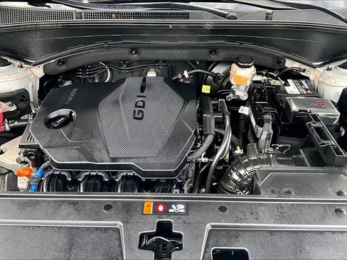 Used 2022 Hyundai Santa Fe SEL w/ Convenience Package image 10