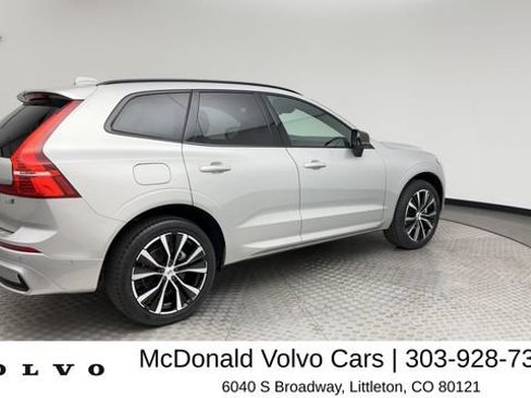 Certified 2023 Volvo XC60 B5 Ultimate w/ Climate Package AWD/4WD image 2