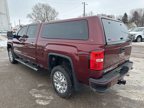 Used 2017 GMC Sierra 2500 Denali w/ Duramax Plus Package image 3