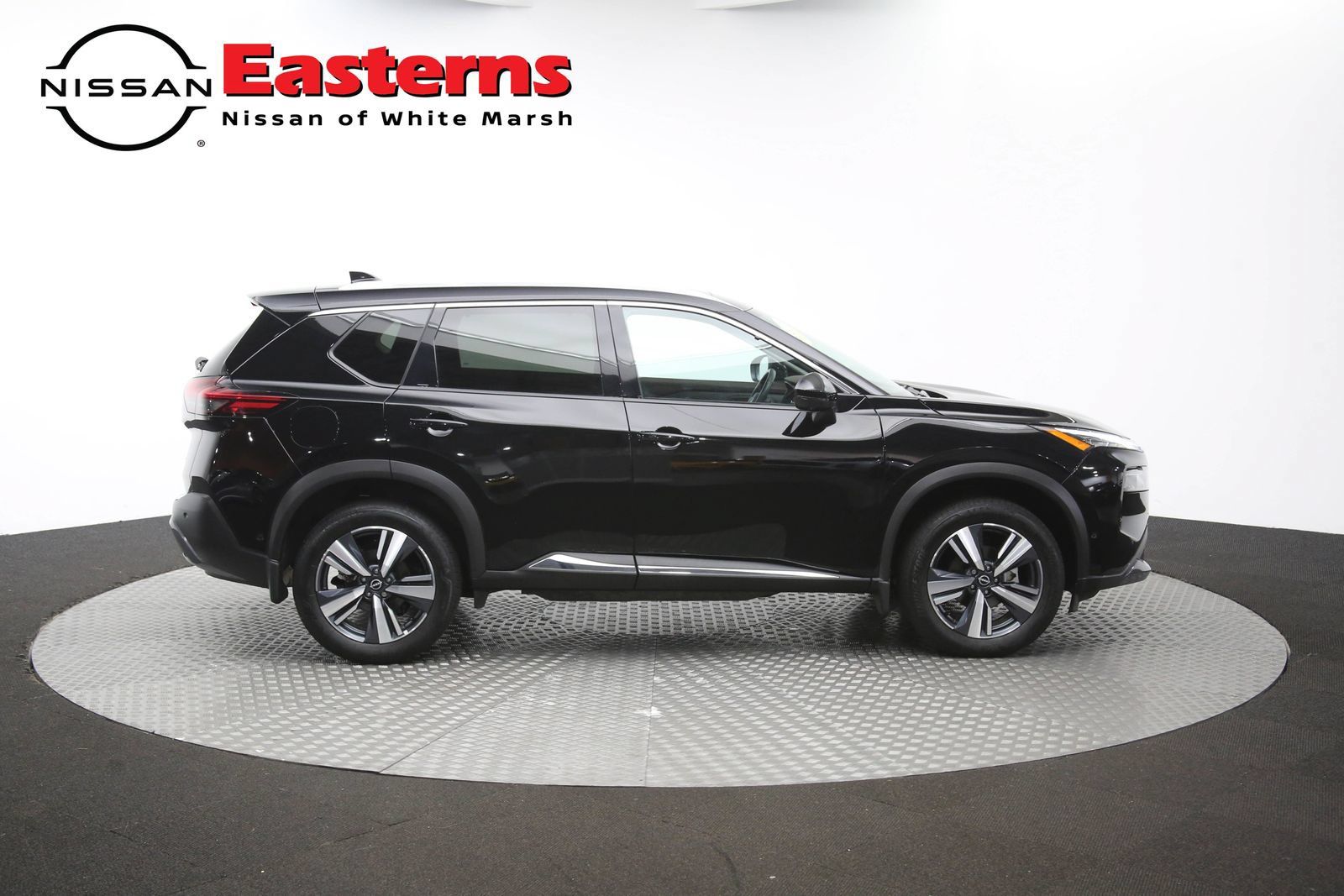 Used 2023 Nissan Rogue SL AWD/4WD image 47