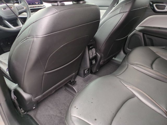 Used 2024 Jeep Compass Limited AWD/4WD image 26