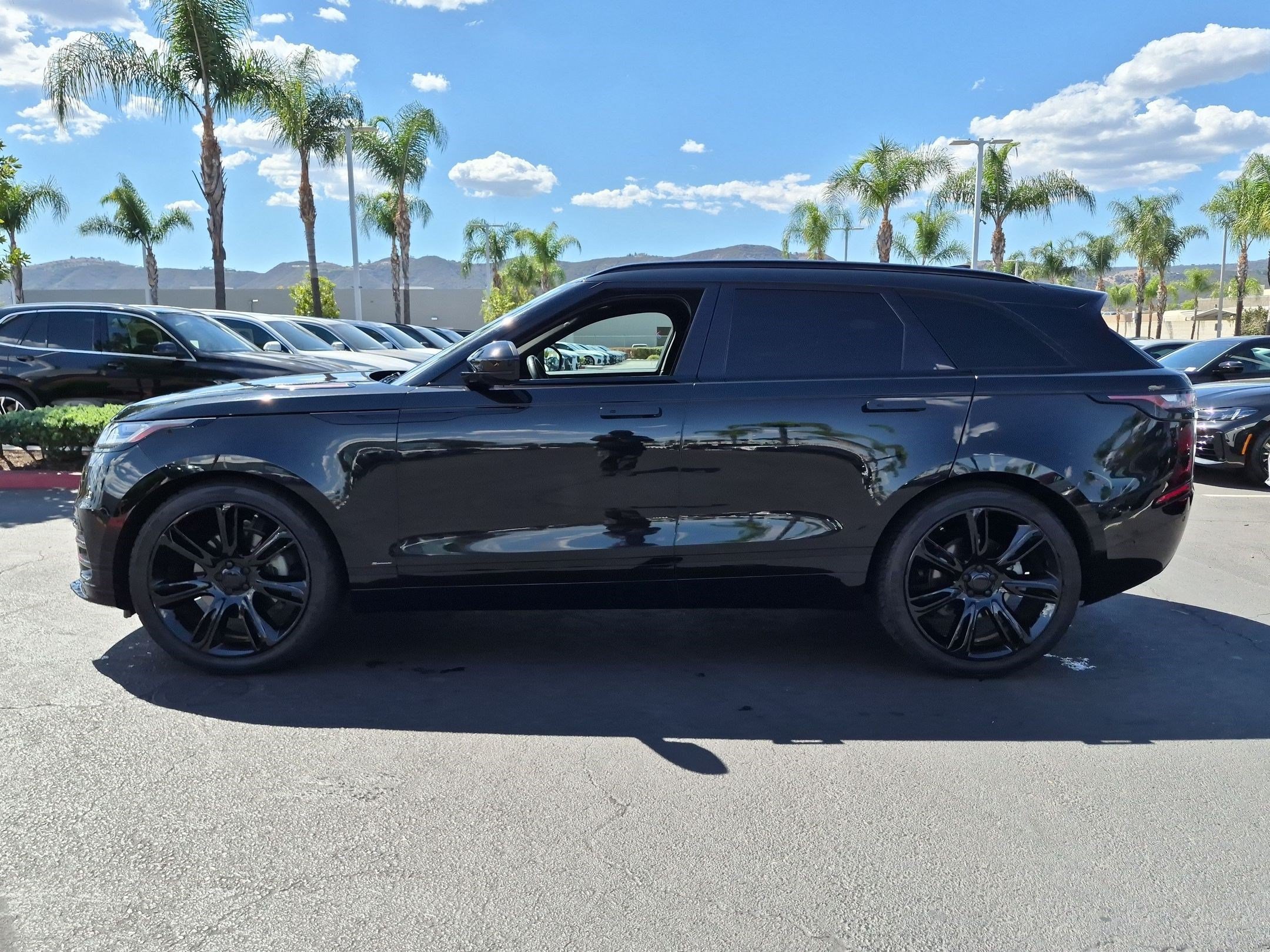Used 2020 Land Rover Range Rover Velar R-Dynamic HSE AWD/4WD image 7