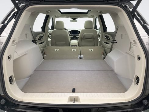 Used 2020 GMC Terrain Denali w/ Denali Premium Package FWD image 25