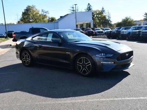 Used 2019 Ford Mustang GT image 8