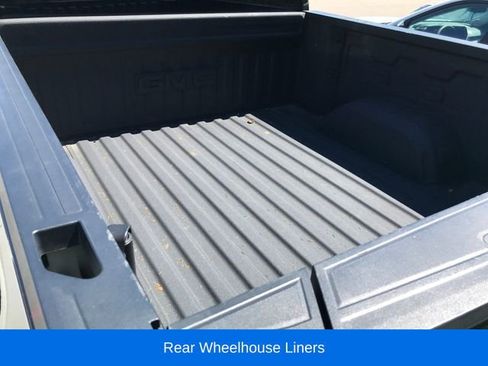 Used 2023 GMC Sierra 1500 Elevation image 9