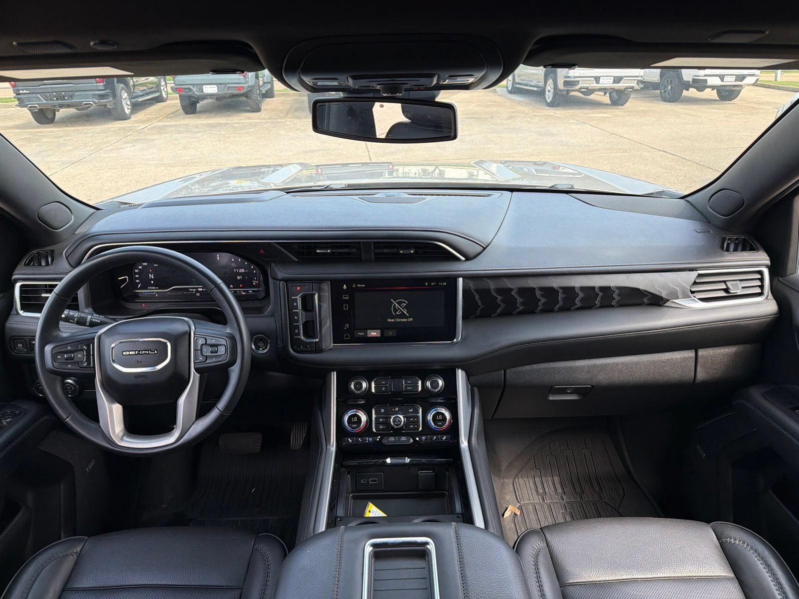 Used 2023 GMC Yukon XL Denali w/ LPO, Floor Liner Package RWD image 9