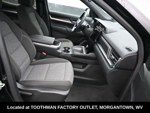 Used 2025 GMC Terrain Elevation image 8