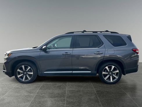 Used 2023 Honda Pilot Elite image 6