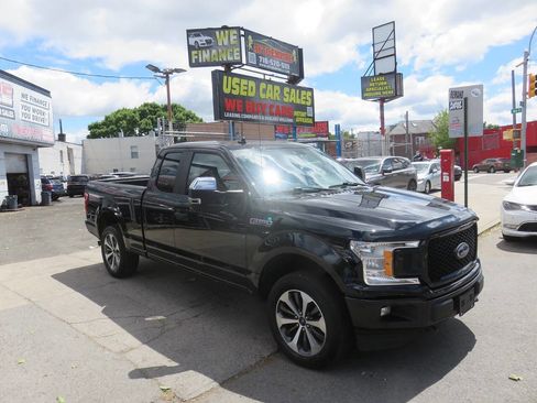 Used 2020 Ford F150 XL w/ Equipment Group 101A Mid AWD/4WD image 3