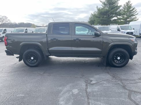 Used 2024 Chevrolet Colorado W/T w/ Advanced Trailering Package image 9
