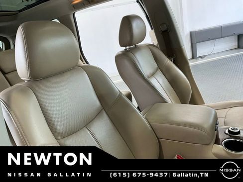 Used 2020 Nissan Pathfinder Platinum w/ Cargo Package AWD/4WD image 19