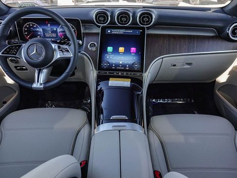 New 2026 Mercedes-Benz GLC 300 image 11