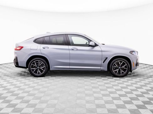 Used 2025 BMW X4 xDrive30i w/ Premium Package AWD/4WD image 6