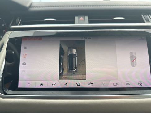 Used 2018 Land Rover Range Rover Velar R-Dynamic HSE image 22