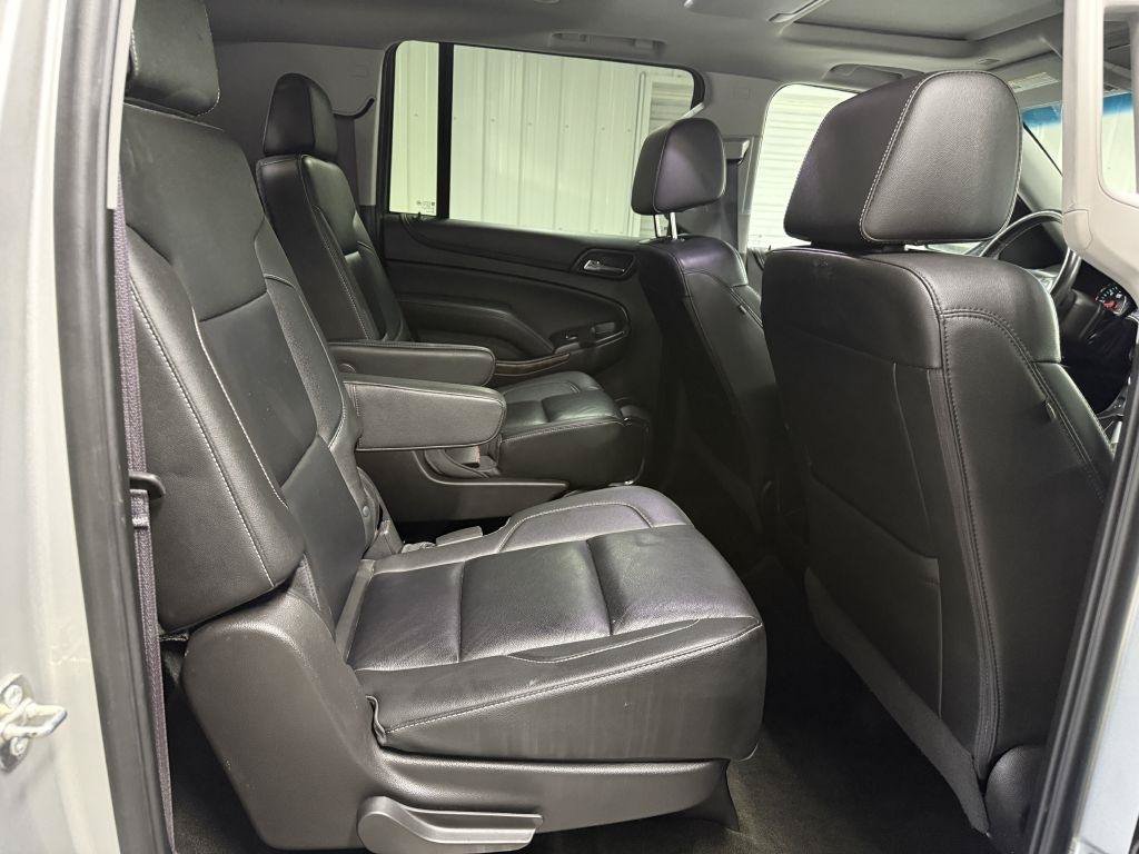 Used 2017 Chevrolet Suburban LT w/ LT Signature Package AWD/4WD image 39