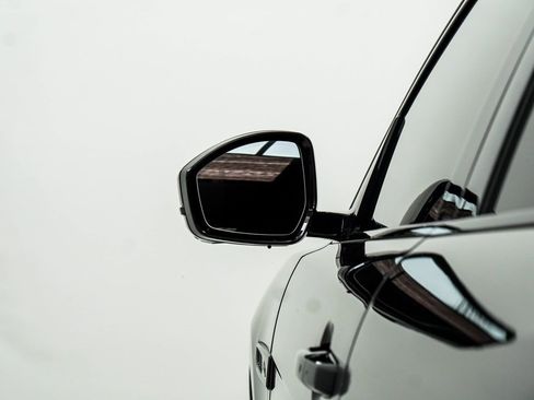 Used 2021 Jaguar F-PACE R-Dynamic S image 16