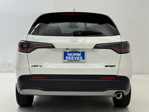New 2026 Honda HR-V Sport image 8