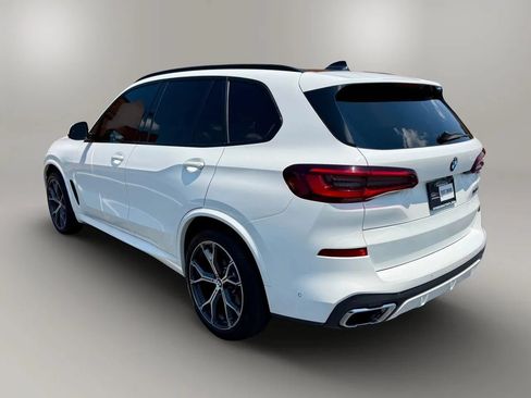 Used 2022 BMW X5 sDrive40i w/ M Sport Package RWD image 3