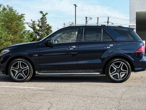 Used 2017 Mercedes-Benz GLE 43 AMG 4MATIC w/ Premium 2 Package image 9